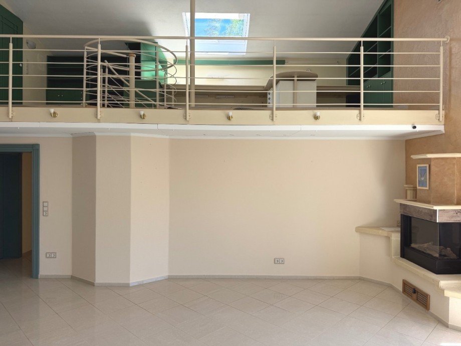 Wohnzimmer mit Galerie Einfamilienhaus Aichach-Sulzbach