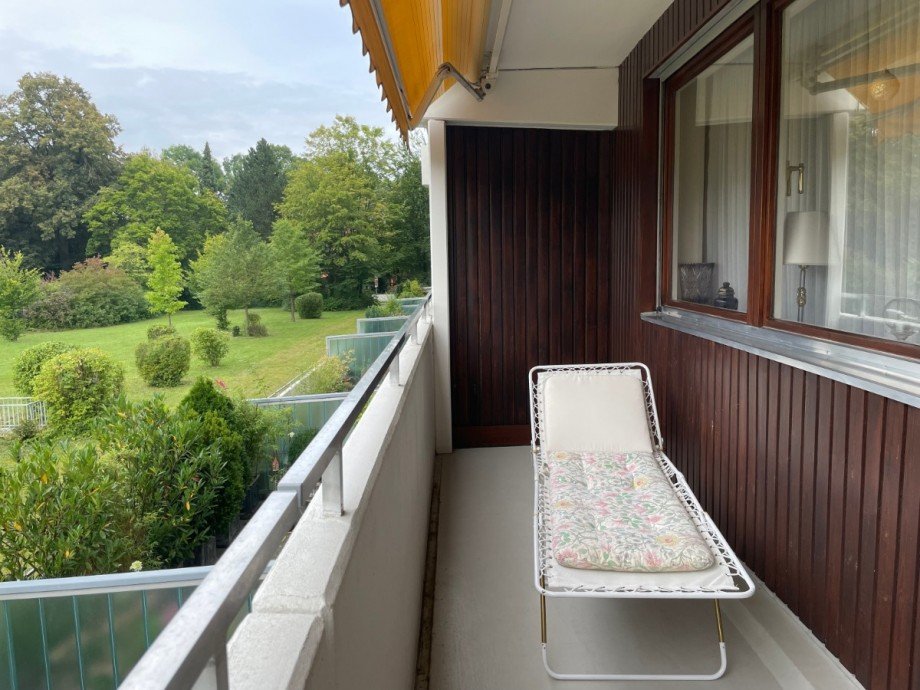 Ruhige Loggia Etagenwohnung Augsburg