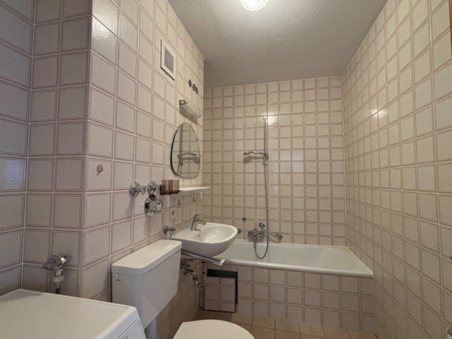 Badezimmer_1 Etagenwohnung Stadtbergen
