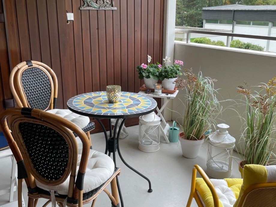 Ruhiger Westbalkon Etagenwohnung Augsburg