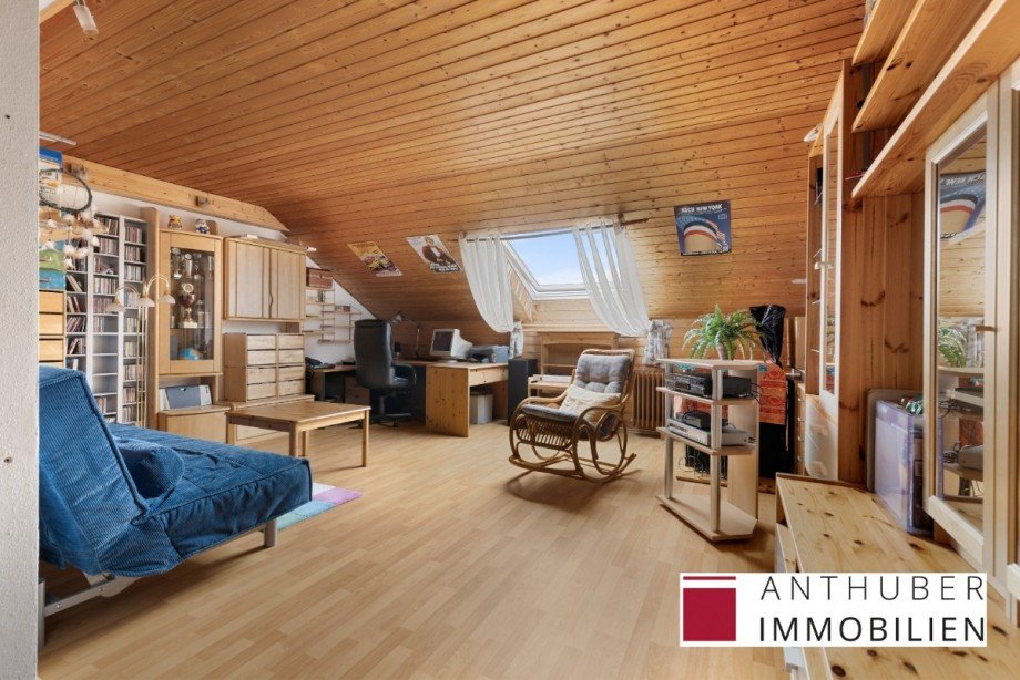 Studio im Dachgeschoss Reihenmittelhaus Germering