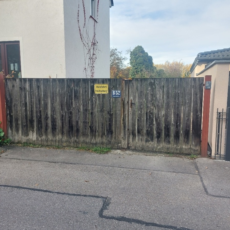 Eingang Grundstu?ck Wohngrundst�ck Neuburg