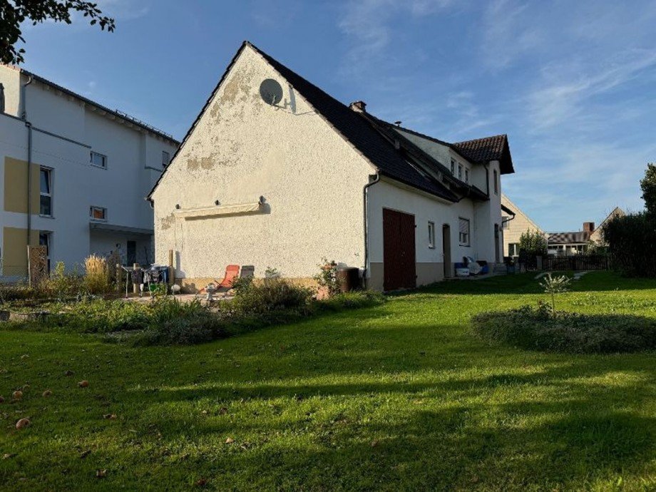 Bild... Zweifamilienhaus Nordendorf