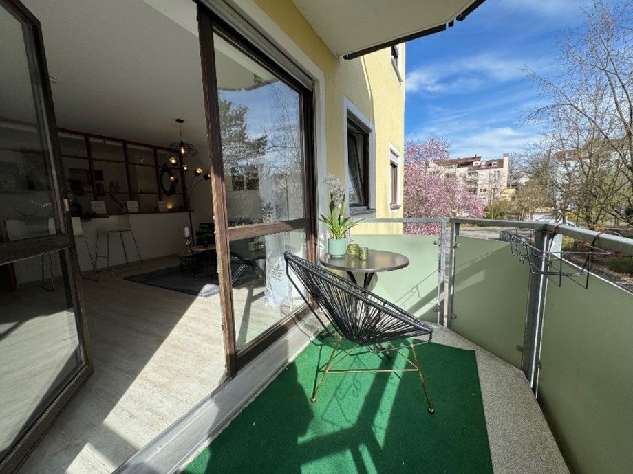 Bild... Etagenwohnung Neus��