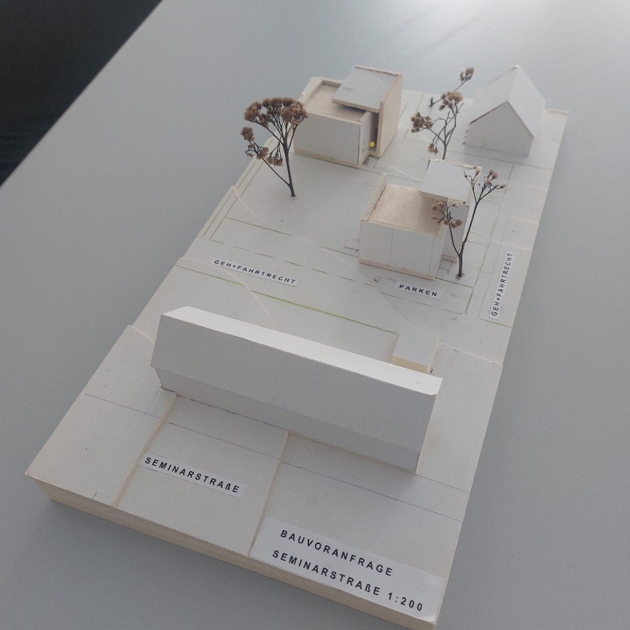Modell Bebauung II Wohngrundst�ck Neuburg