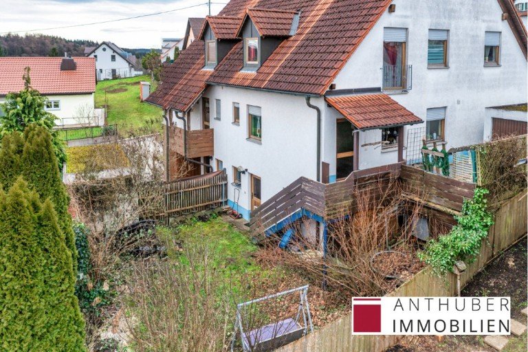 Bild... Welden Einfamilienhaus * Provisionsfrei * Hier f�hlen sich auch gro�e Familien wohl! Viel Platz im Herzen von Welden