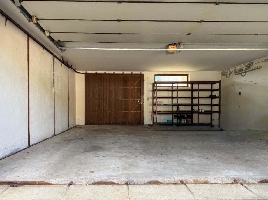 Doppelgarage mit Durchfahrt in den Garten Einfamilienhaus Crailsheim