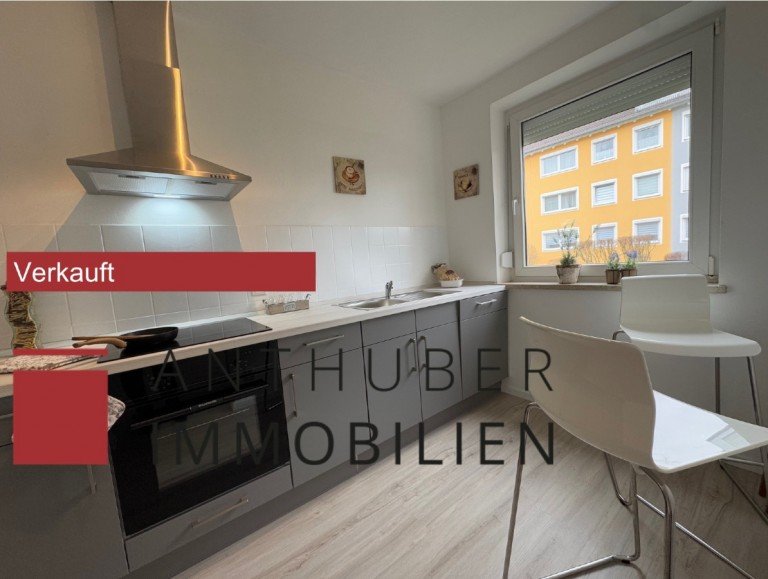 Kissing Kissing Etagenwohnung *** Verkauft*** Charmante und gro�z�gige 2-Zimmerwohnung mit Balkon