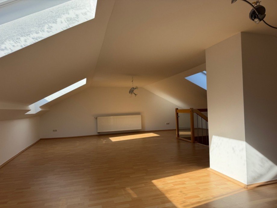 Dachspitz Einfamilienhaus Neus��