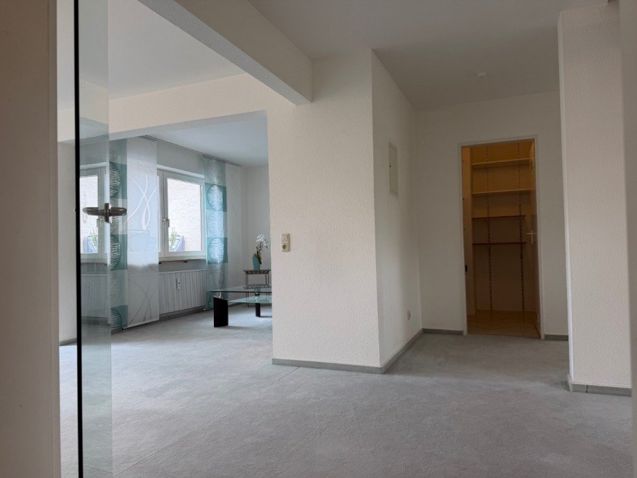 Blick vom Eingang Maisonettewohnung Neus��