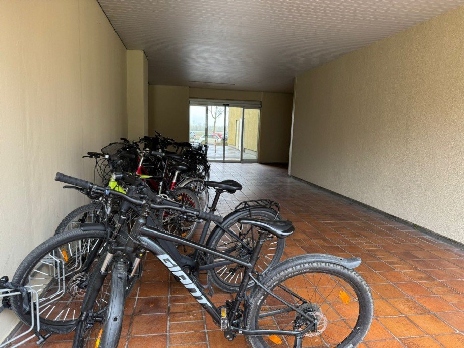 Abstellm�glichkeit f�r Fahrr�der im EG Etagenwohnung Gersthofen