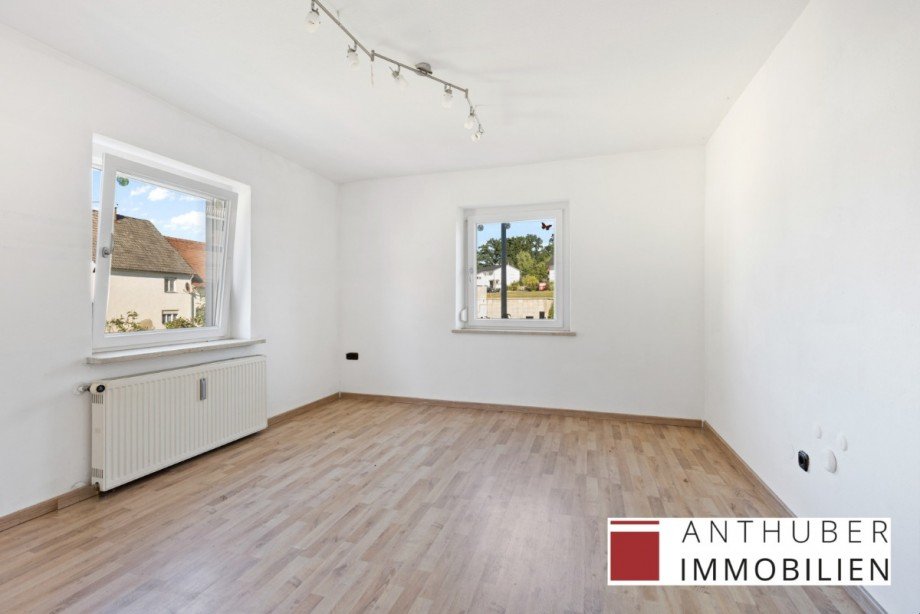 Arbeitszimmer im EG Mehrfamilienhaus Fischach