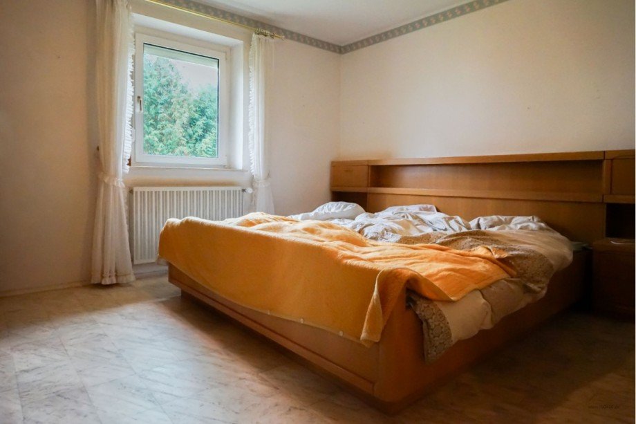 Schlafzimmer Einfamilienhaus Neus��