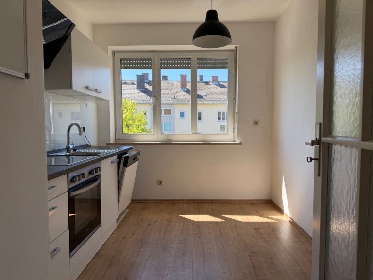 K�che Augsburg - G�ggingen Etagenwohnung Perfekte Einsteigerwohnung in G�ggingen (Erbbaurecht) zu verkaufen