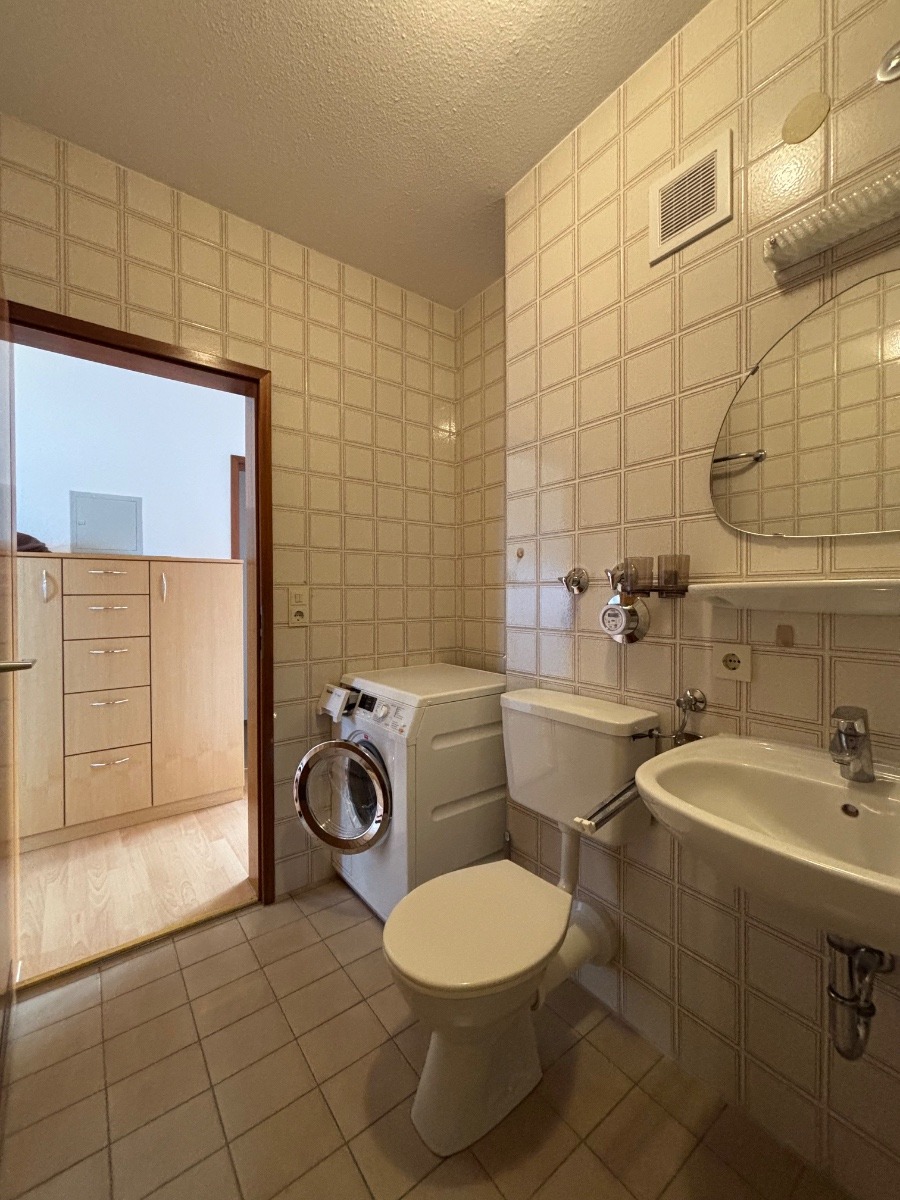 Badezimmer_2 Etagenwohnung Stadtbergen