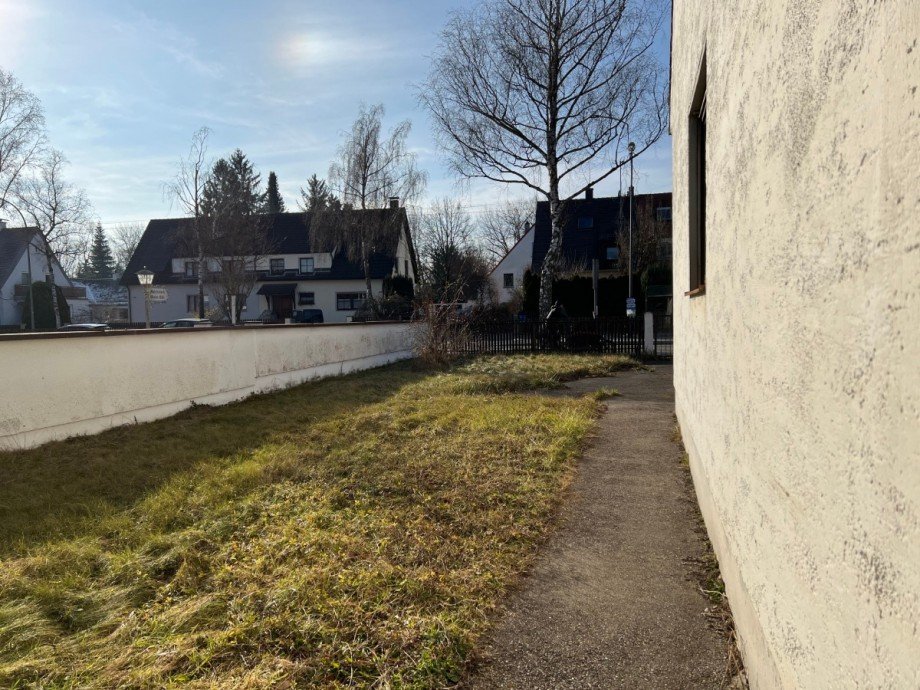 Bild... Doppelhaush�lfte Augsburg